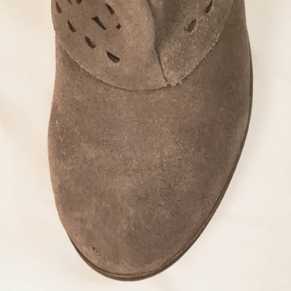 New $164 NAUGHTY MONKEY FAST TIMES LASER CUT PERFORATED LEATHER SLOUCH BOOTS 7.5 - Picture 7 of 9